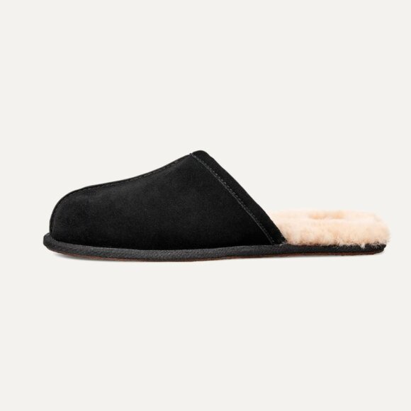 UGG Men's Scuff Slipper - Black - Picture 2 of 5